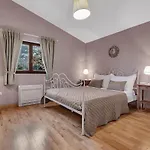 Ani I Tina - Makarska Exklusiv *